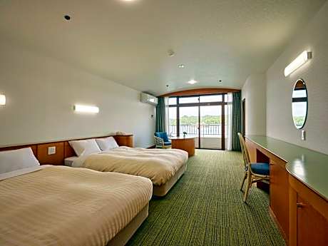 Twin Room - Main Building - Non-Smoking