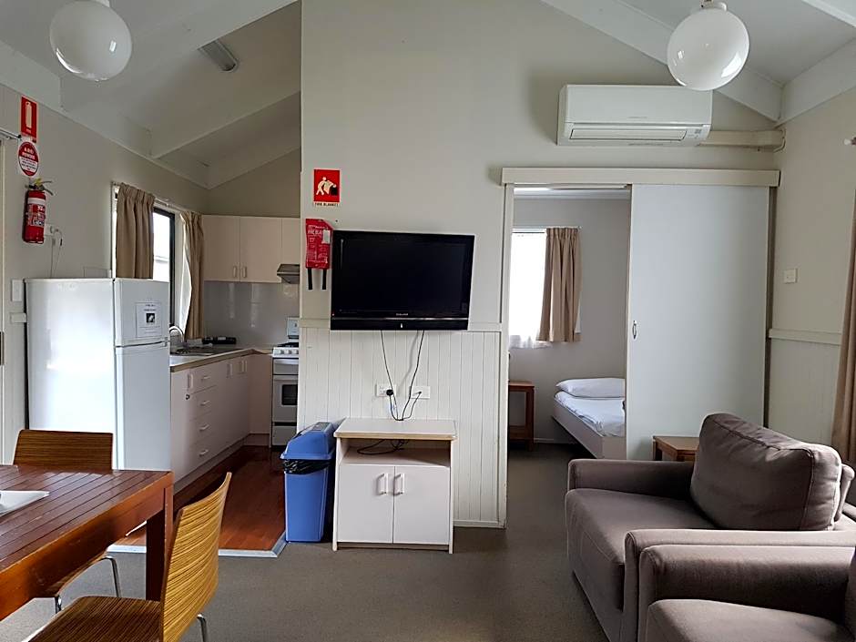 Canberra Carotel Motel