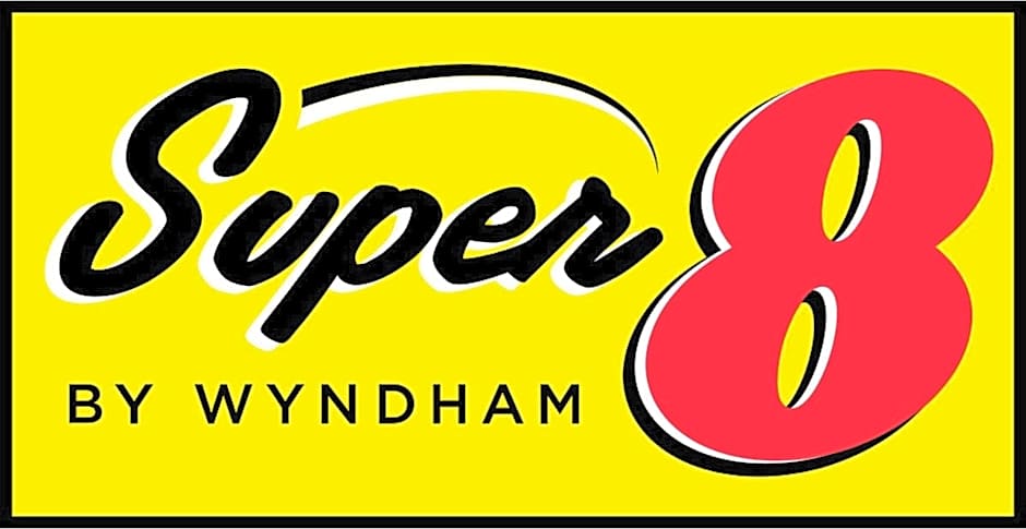 Super 8 by Wyndham Clearwater BC