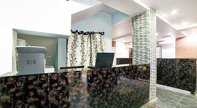 Lucky Hotels by OYO Rooms – Hyderabad, 