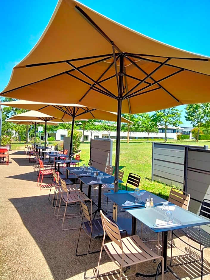 Campanile Poitiers - Site du Futuroscope