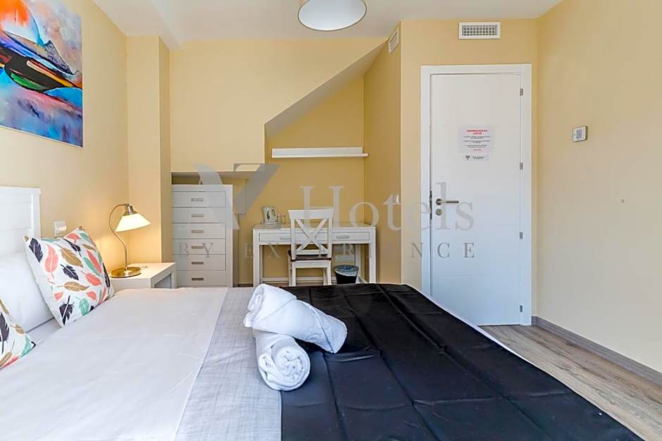 AYZ Villegas - Auto check-in property