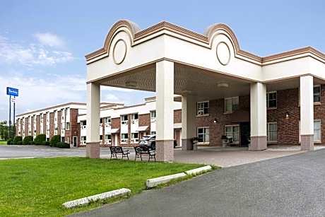 Travelodge by Wyndham Edmundston