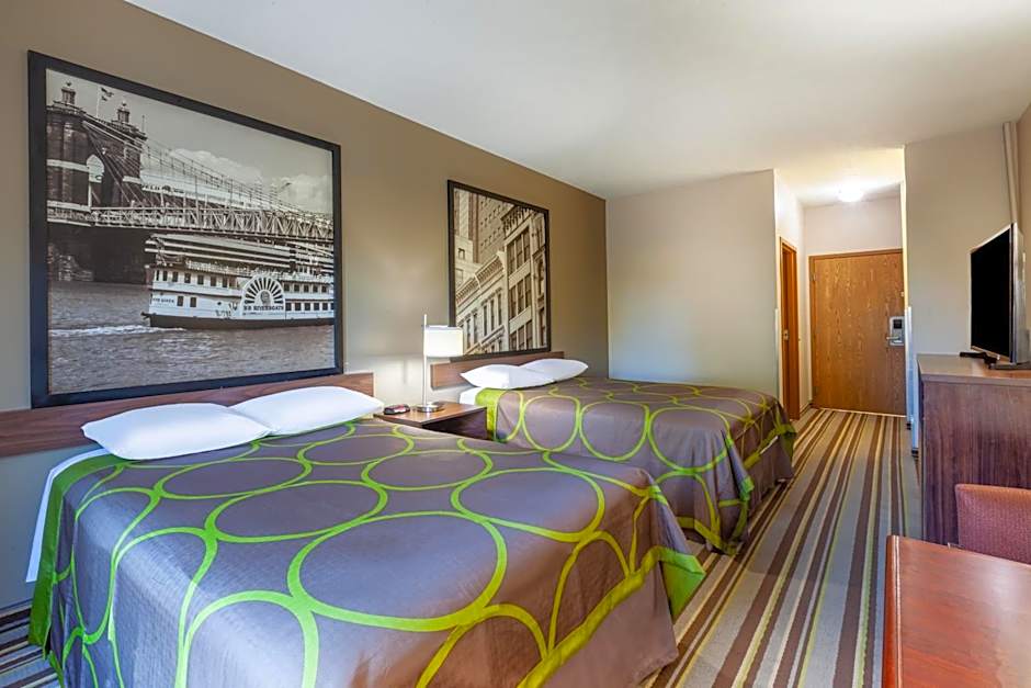 Super 8 by Wyndham La Grange KY