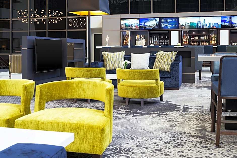 Sheraton Bloomington Hotel