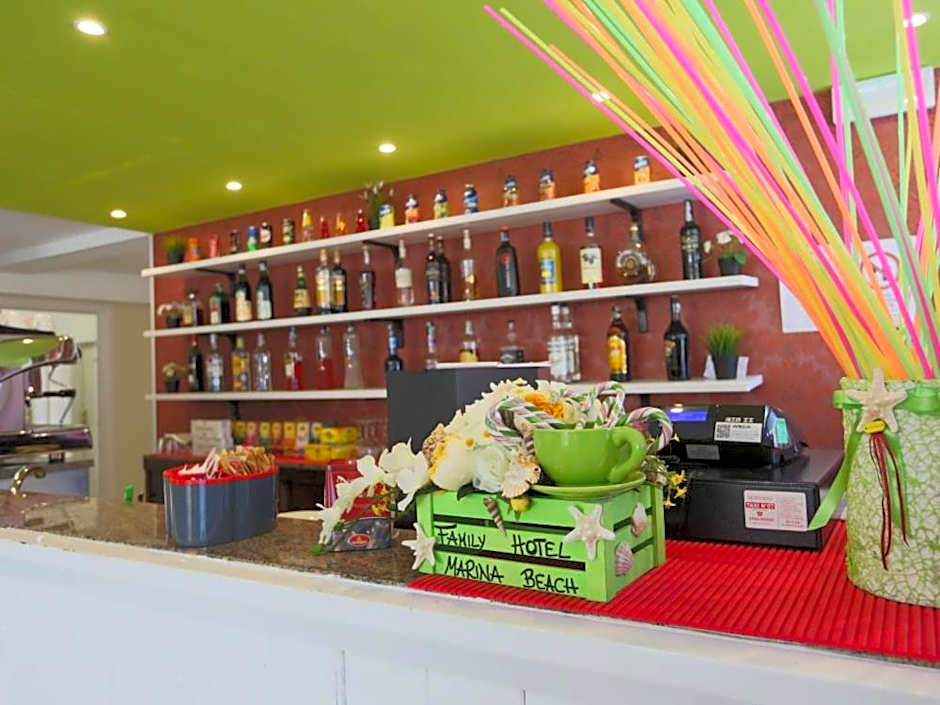 Hotel Marina Beach - Azzurro Club