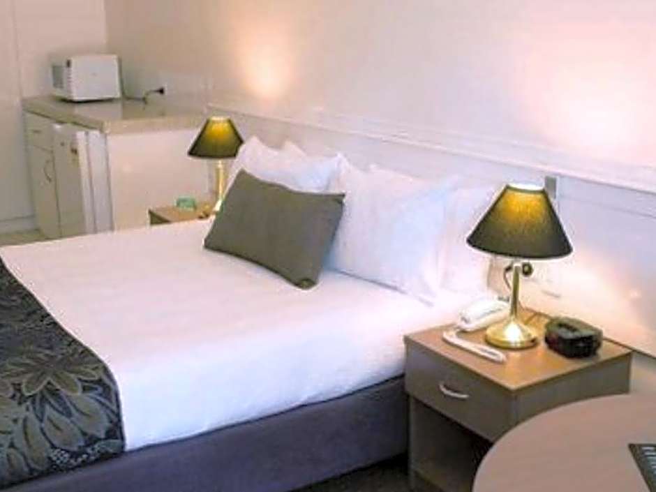 Garden City Motor Inn