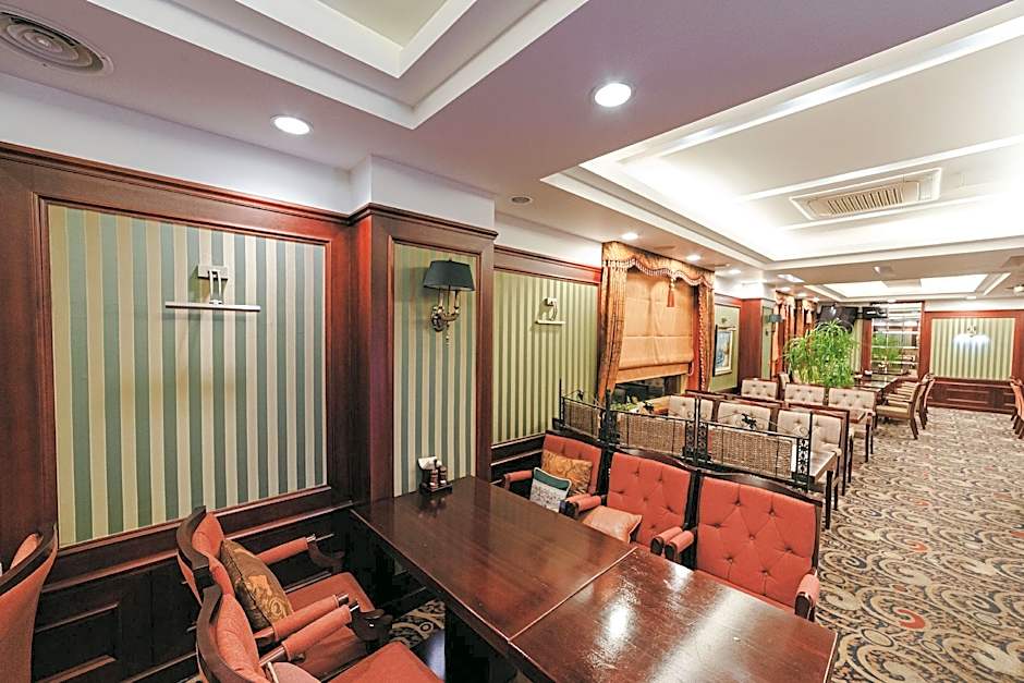 Tongyeong Gallery Hotel