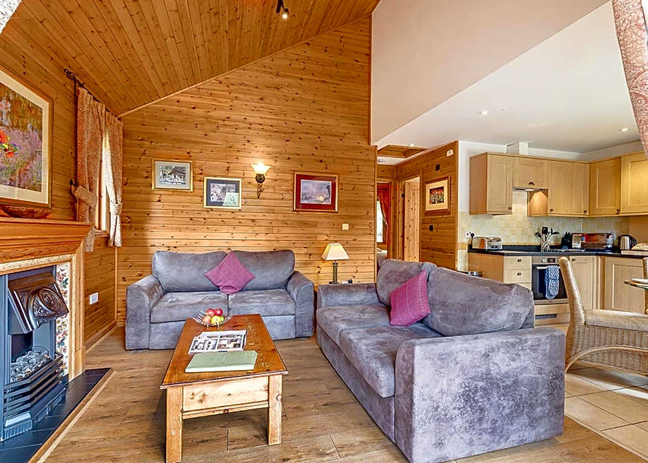 Tilford Woods Lodge Retreat