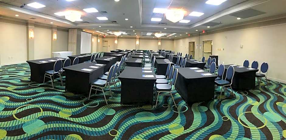 Holiday Inn Express Washington DC SW - Springfield By IHG