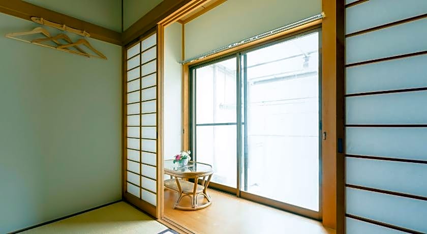 A and Z GUEST HOUSE
