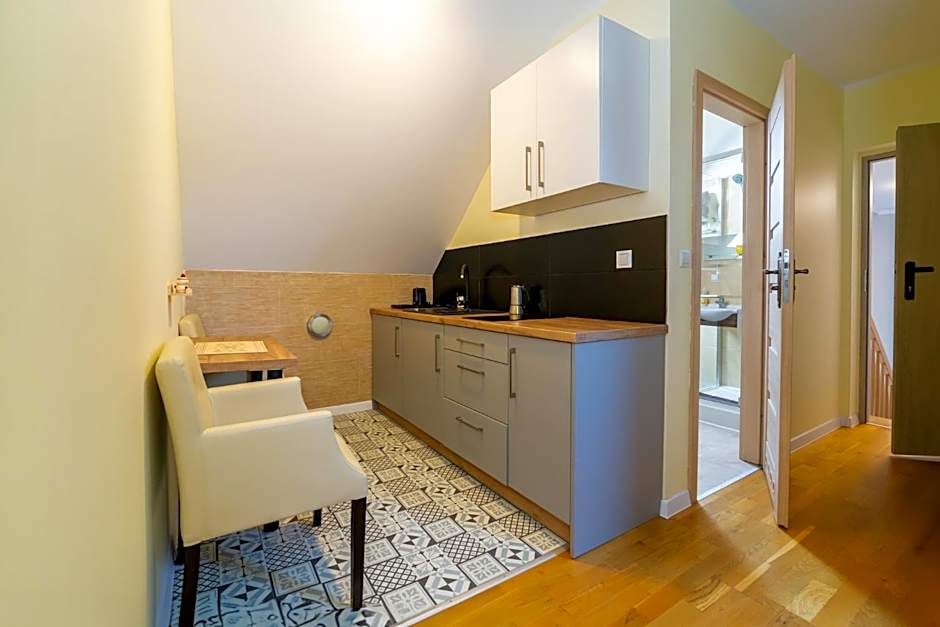 Apartamenty Golden Village