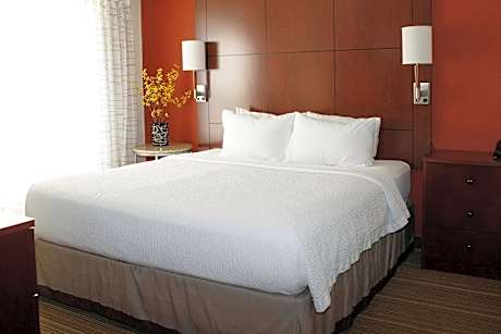 2 King Beds, Suite, Nonsmoking