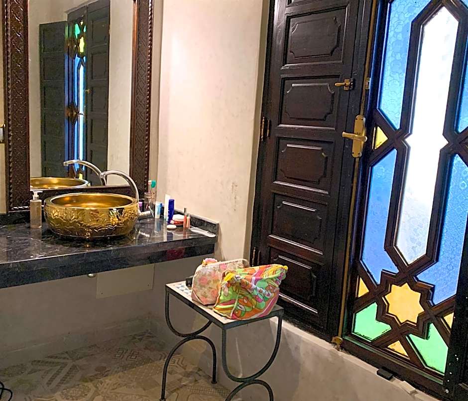 Riad 58 Blu