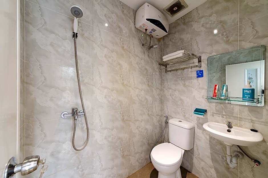 Sans Hotel La Vida Malang