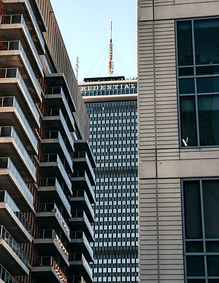 Courtyard by Marriott Boston Copley Square