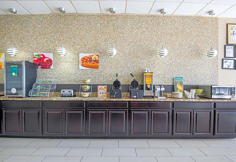 Quality Inn Sweetwater