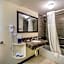 Clarion Inn & Suites Central Clearwater Beach