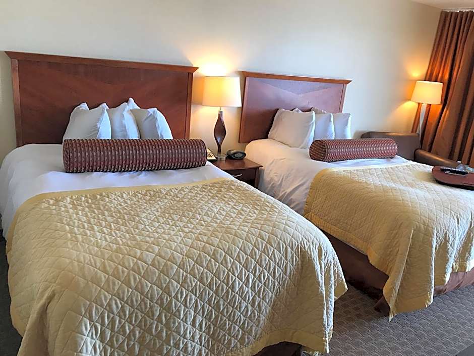 Norfolk Country Inn And Suites