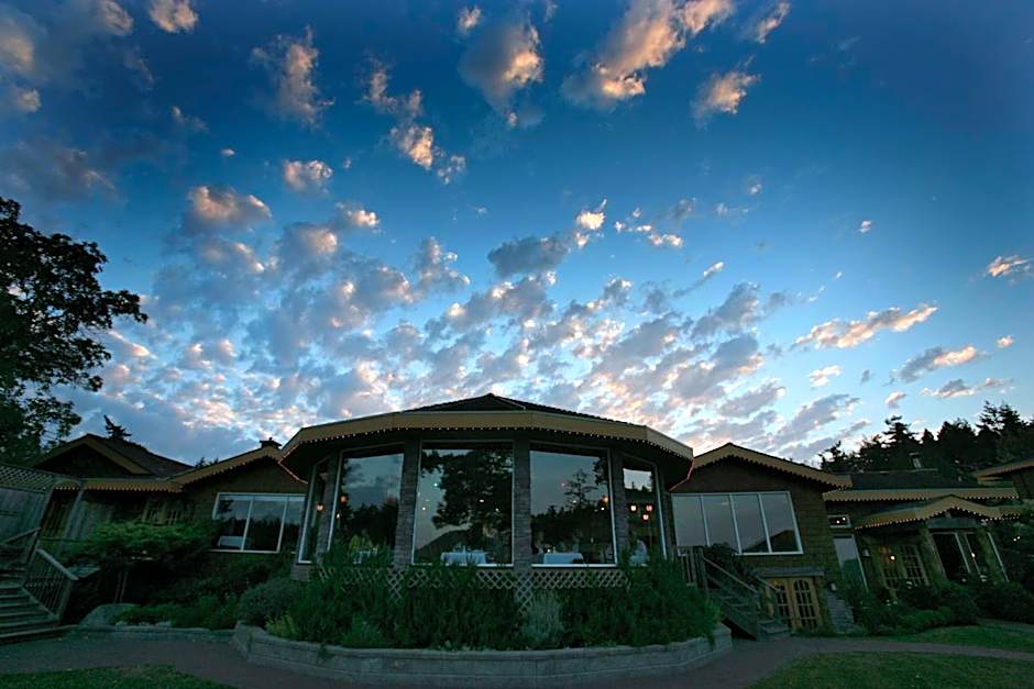 Galiano Oceanfront Inn & Spa