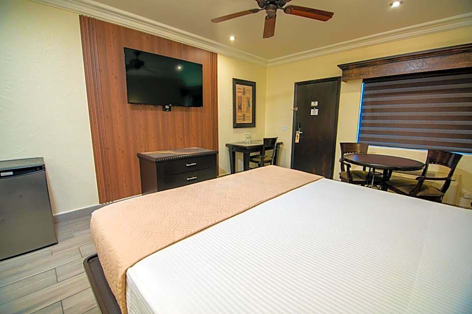 Hotel Siesta Real