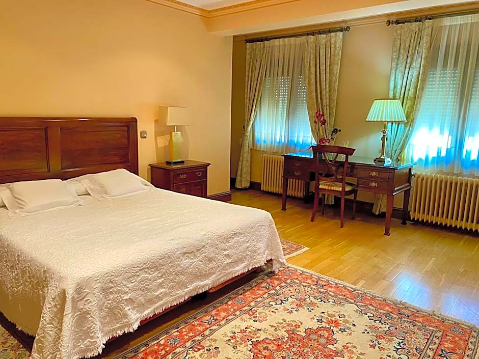 Hotel Aranda