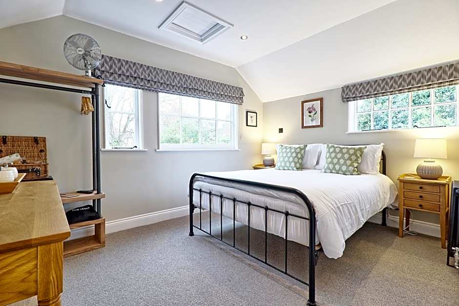 Noble Goose Rooms