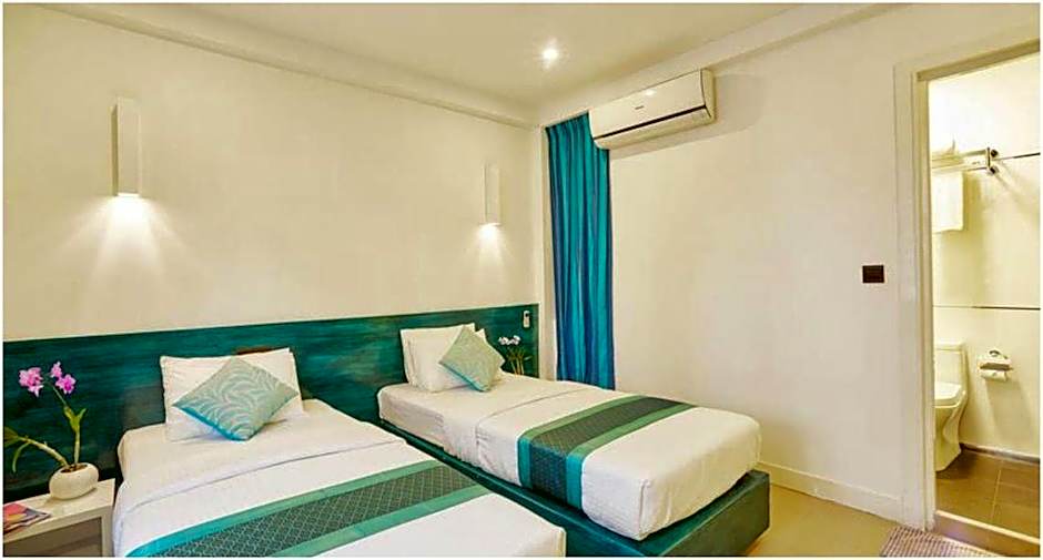 Planktons Beach Hotel