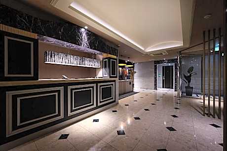 Hotel C Kohoku