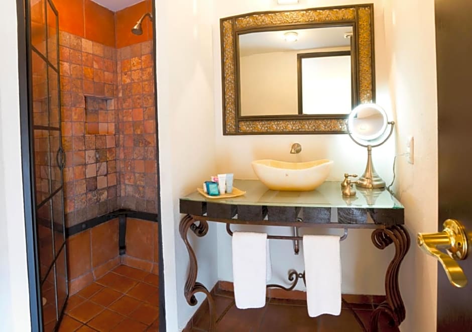 Hotel Herencia By Hosting House