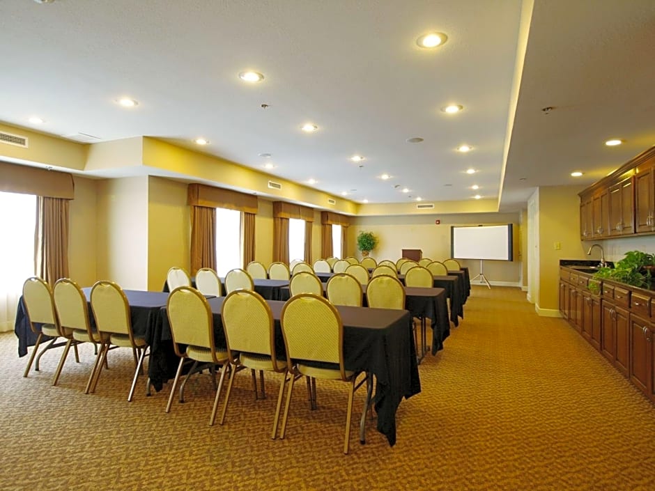 Best Western Plus Valdosta Hotel & Suites