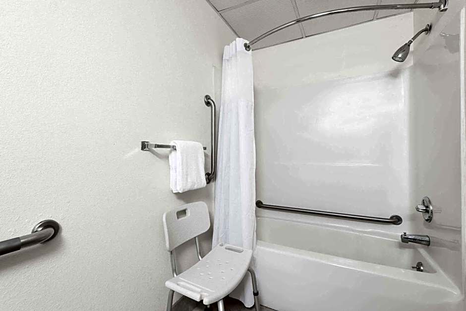 Ramada by Wyndham Groton/Mystic