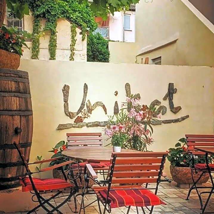 Hotel Restaurant Unikat