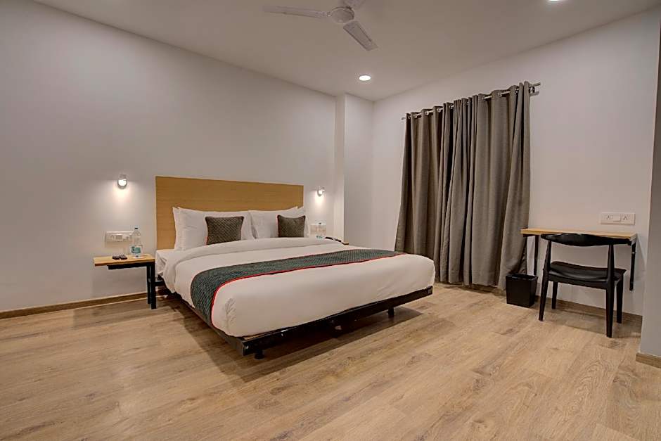 Eureka Grand by OYO Rooms