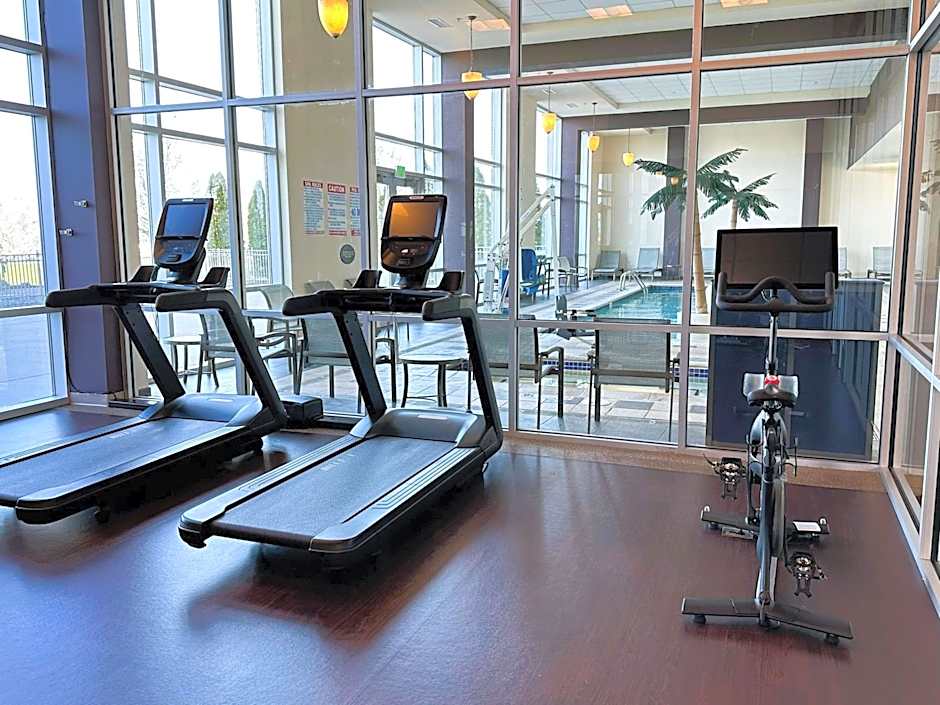 DoubleTree By Hilton Bay City Riverfront