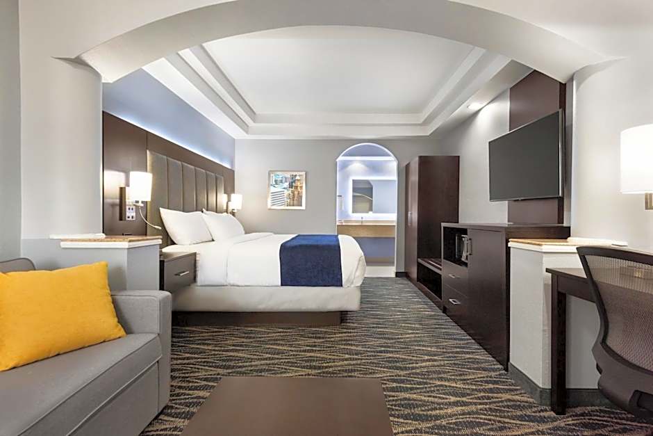 Photo 1 of 50 of Days Inn & Suites by Wyndham Houston Hobby Airport