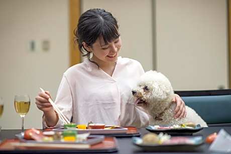 Matsusaka Wanwan Paradise Mori No Hotel Smeall