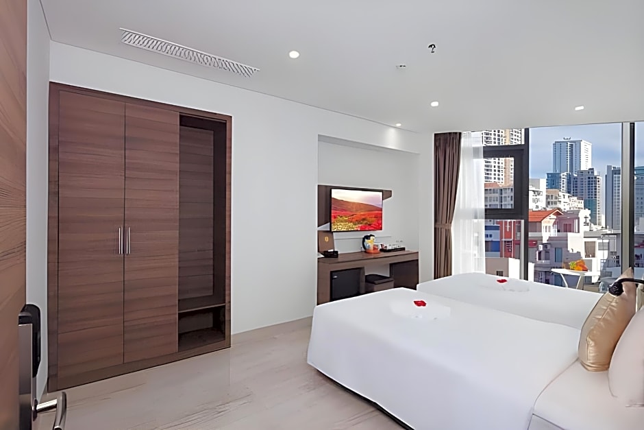 Diamond Nhatrang Hotel