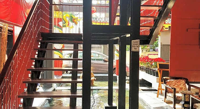 CLOUD on Saladaeng Silom Hostel Bangkok