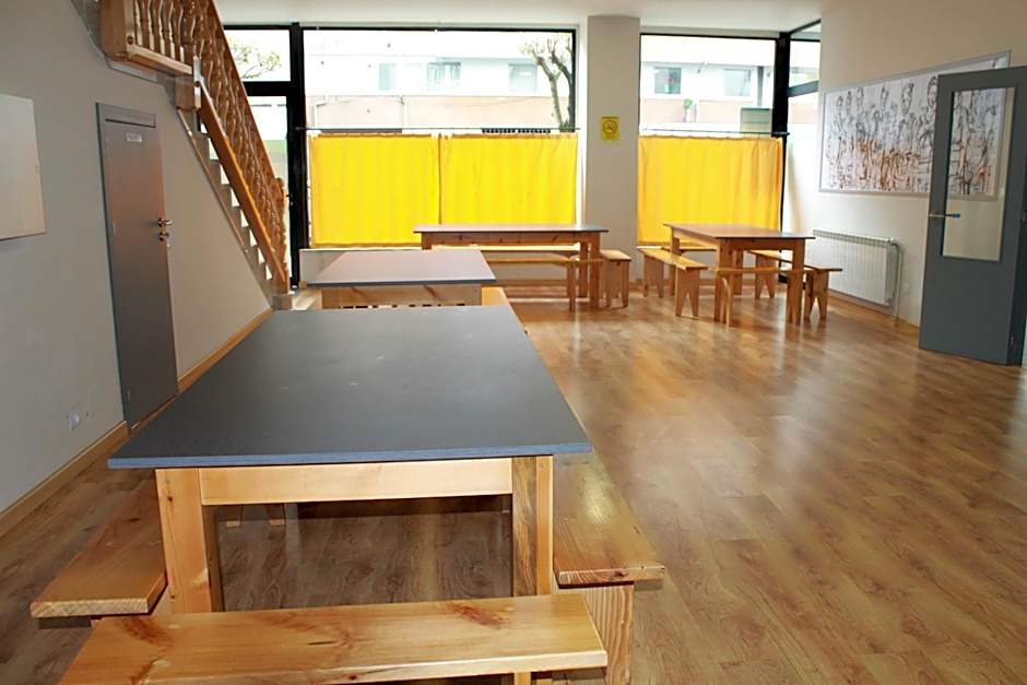 Alma del Camino - Rooms & Albergue