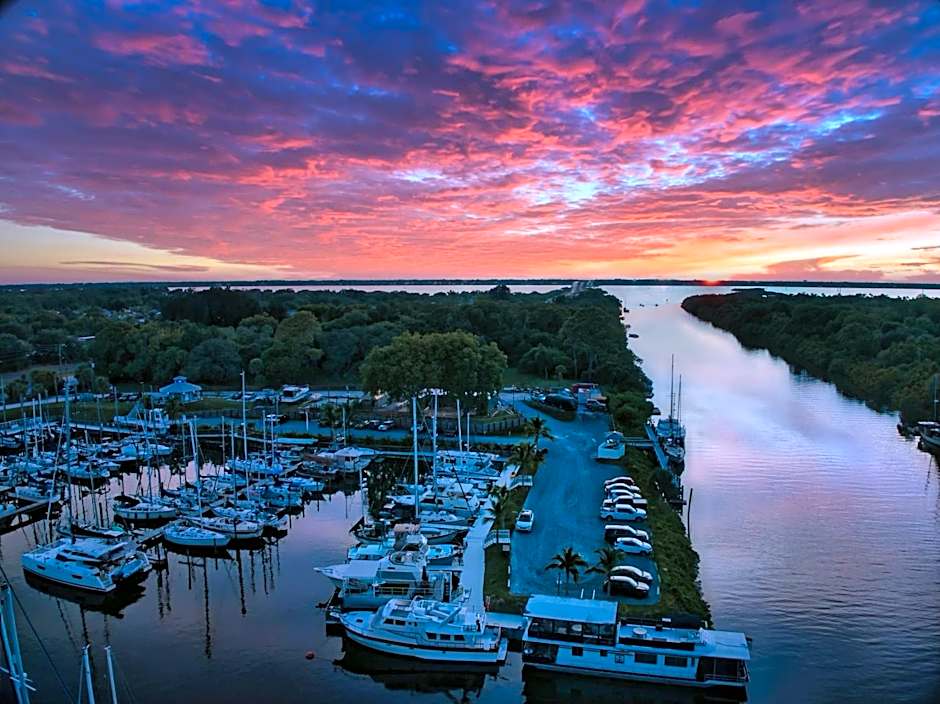 Dolphins Vacation Rental