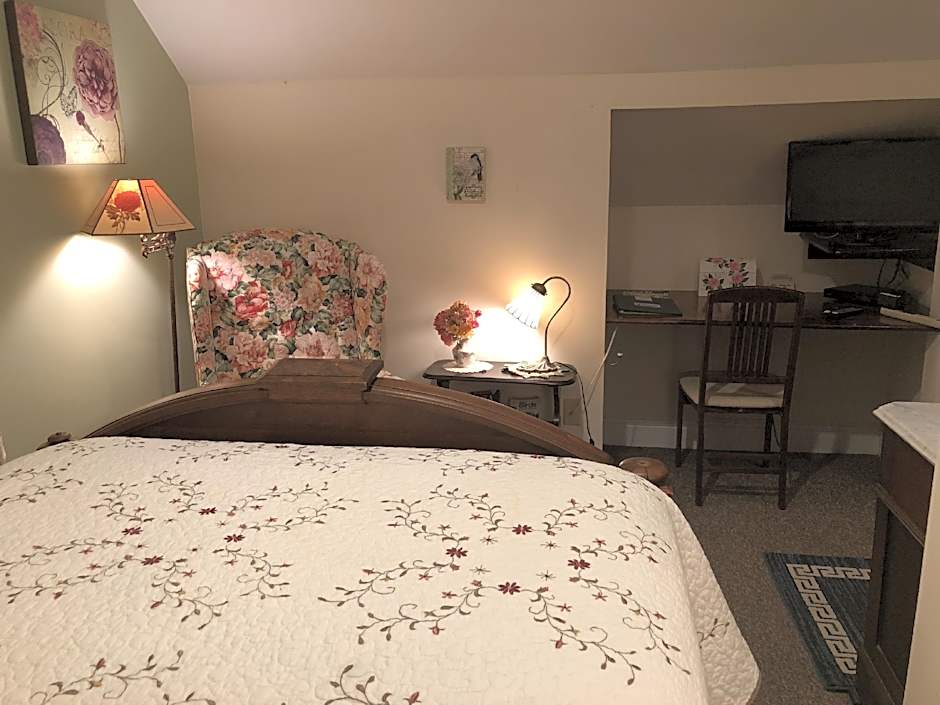 Alpine Haus Bed & Breakfast Inn