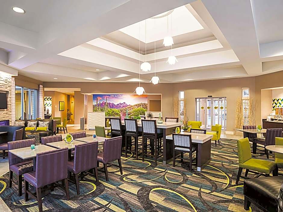 La Quinta Inn & Suites by Wyndham Phoenix Chandler
