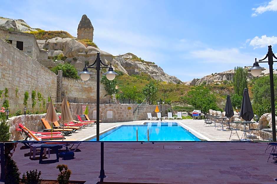 Grand Elite Cave Suites