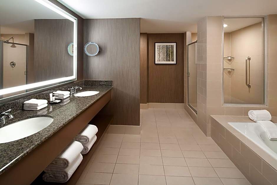 Sheraton Agoura Hills Hotel