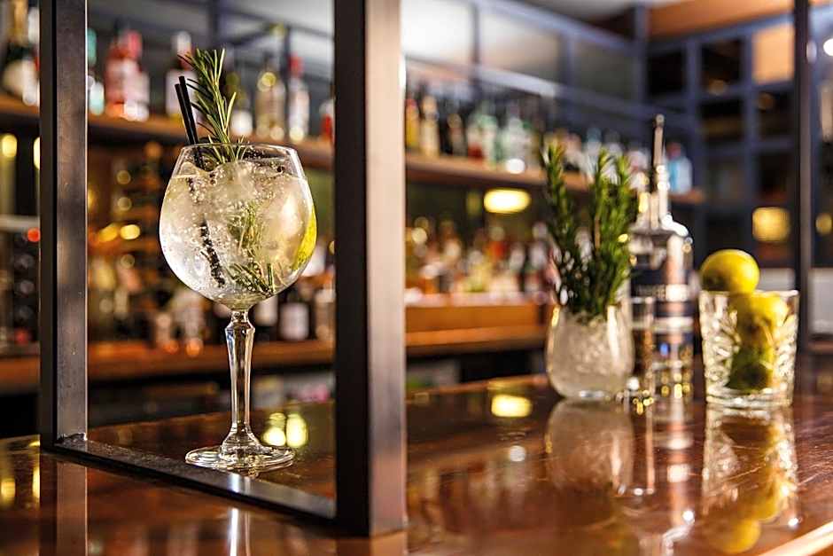 Ibis Manchester Centre 96 Portland Street