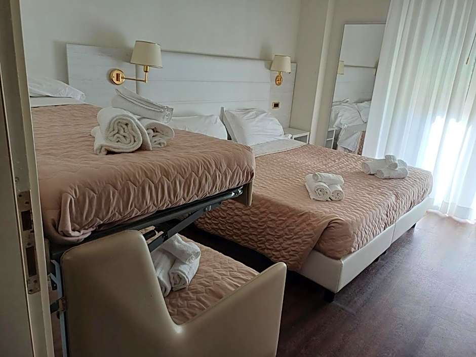 Hotel Imperial Beach - Dada Hotels