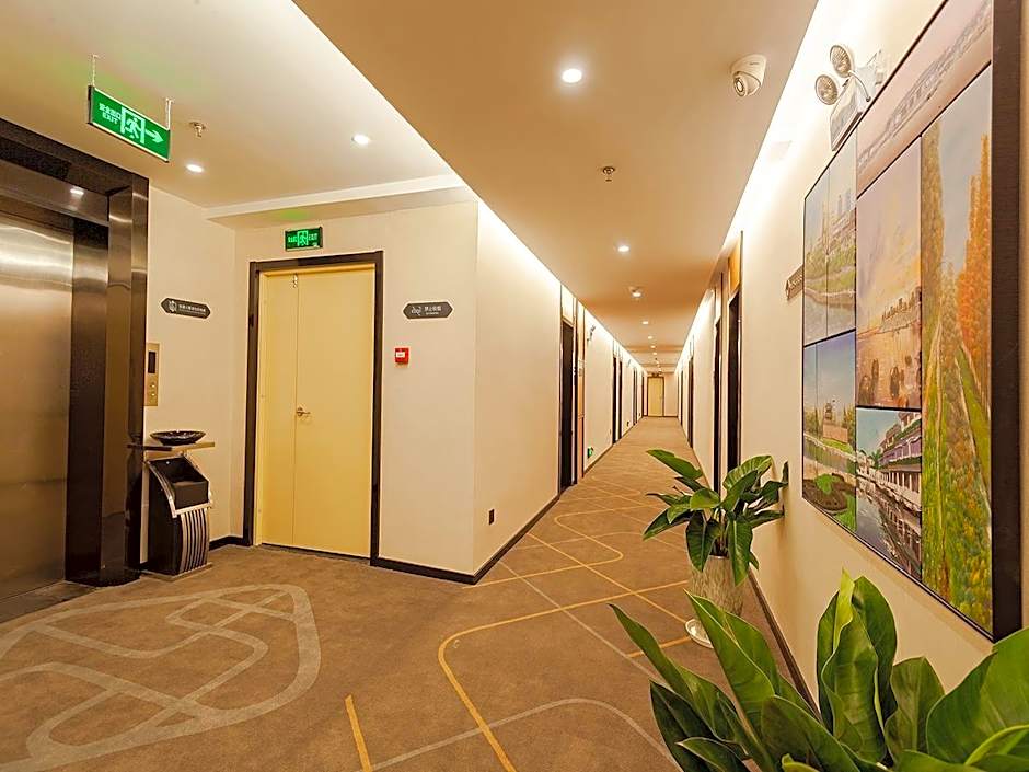 Chonpines Hotel Jingzhou Ancient City Dongmen – Jingzhou, OH