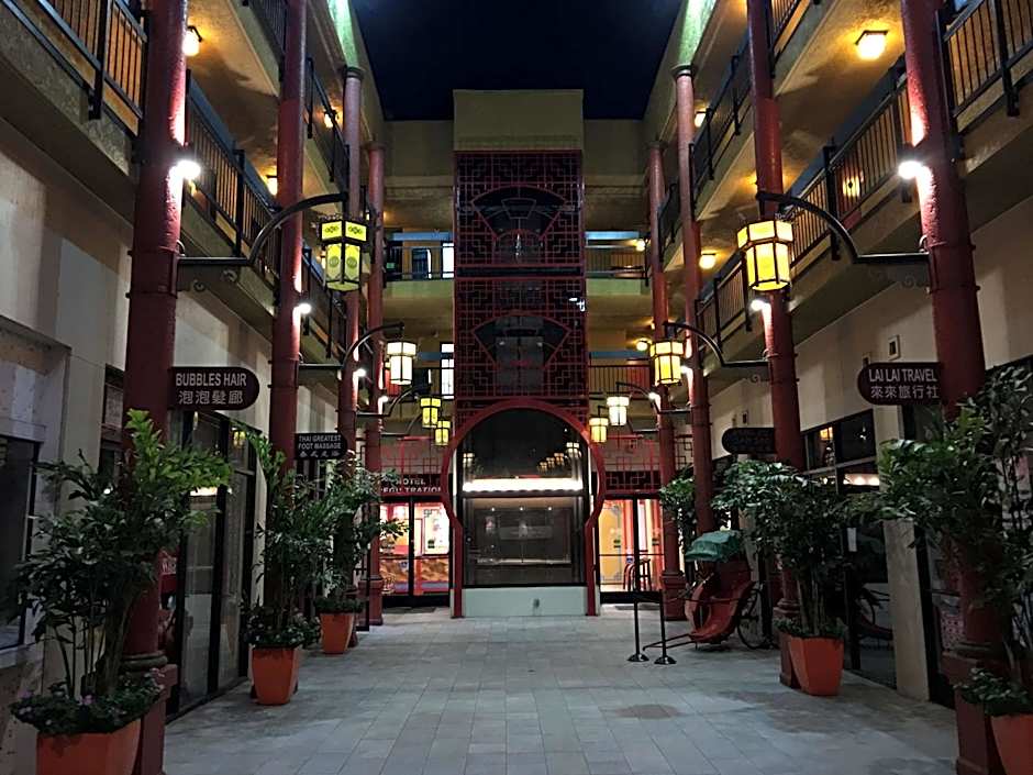 Best Western Plus Dragon Gate Inn