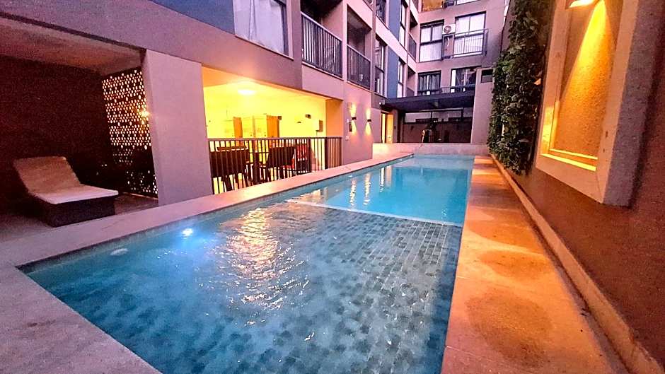 seu merecido lar carioca, com piscina e academia